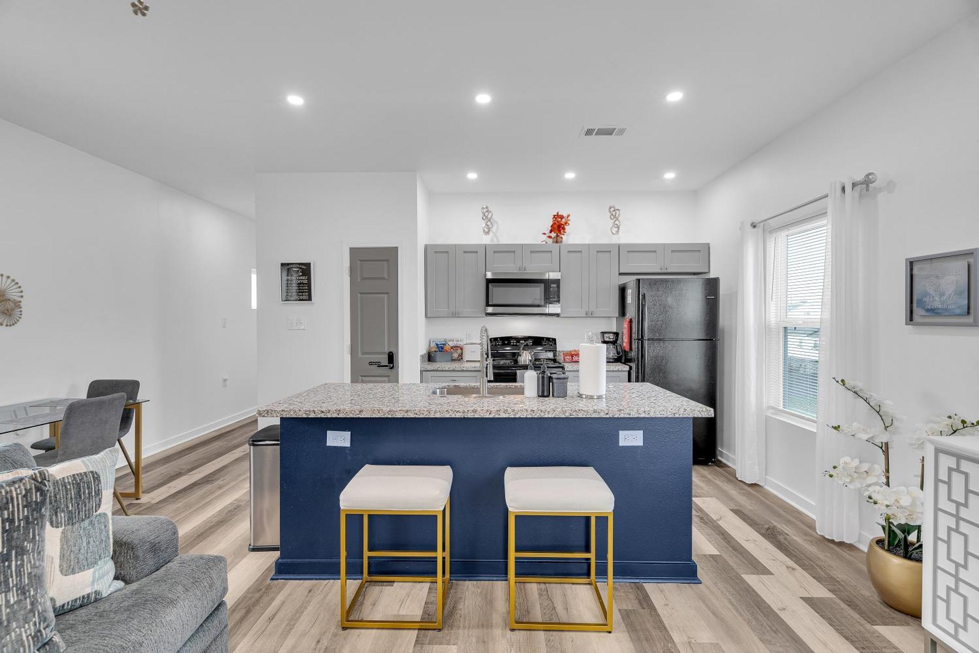Holiday home Modern 3bd2ba King Bed, 4 Tvs & Parking New Orleans